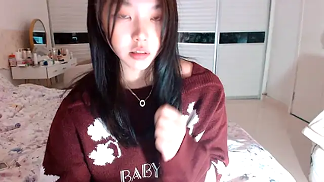 -Lucky Girl online show from 11-20-25, 12:11