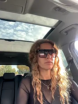 Snapshot of tmona1917 chatting on 10-30-25, 09:55 tmona1917 online show from 10-30-25, 09:55