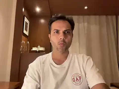 Snapshot of immog727 chatting on 12-25-24, 05:26 immog727 online show from 12-25-24, 05:26