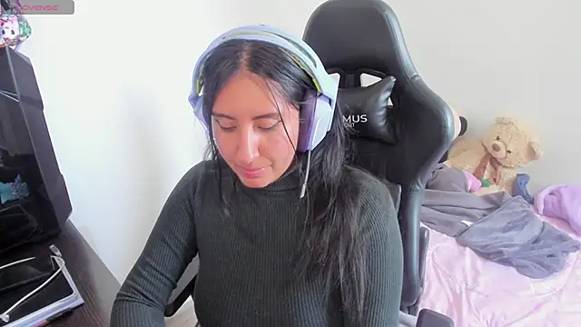 Snapshot of nerdgirl_314 chatting on 01-12-25, 10:12 nerdgirl 314 online show from 01-12-25, 10:12