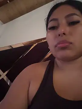 emmyjhonson07 online show from 03-27-26, 02:17