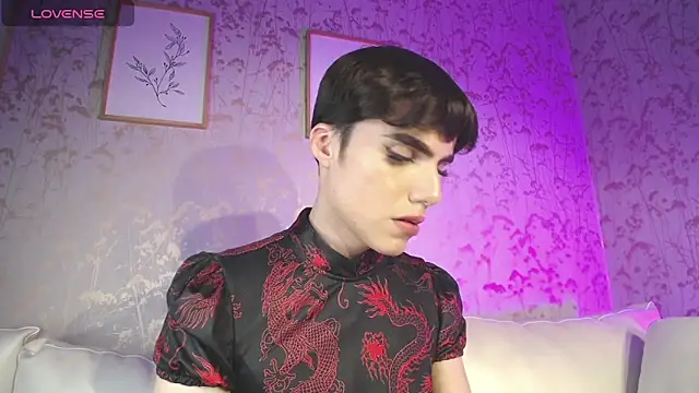 ChristianM 18 online show from 01-30-25, 05:52