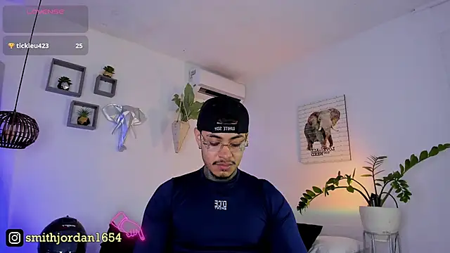 JordanSmiith  online show from 03-17-25, 11:54