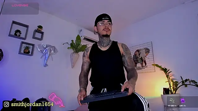 JordanSmiith  online show from 03-21-25, 09:12