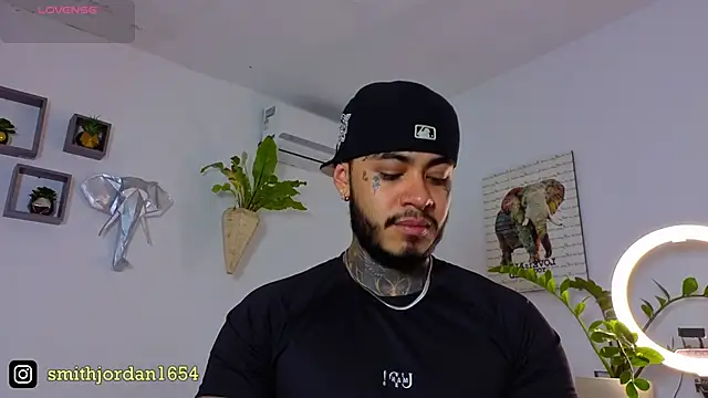 JordanSmiith  online show from 09-08-25, 09:03