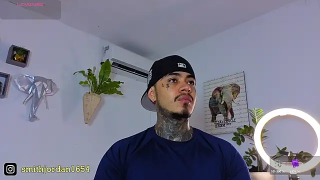 JordanSmiith  online show from 10-01-25, 09:43