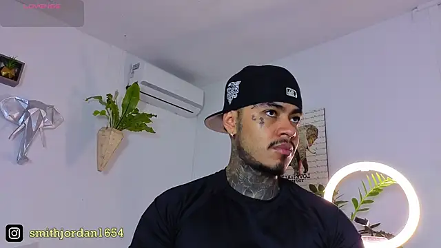 JordanSmiith  online show from 10-03-25, 08:50