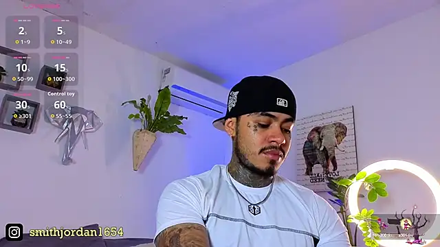 JordanSmiith  online show from 10-11-25, 08:40