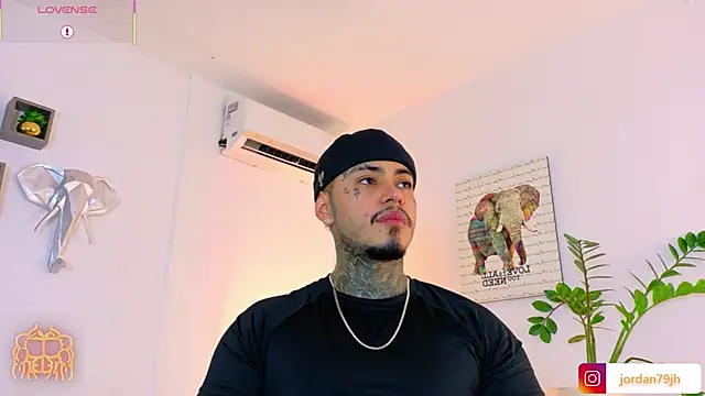 JordanSmiith  online show from 07-28-26, 10:42