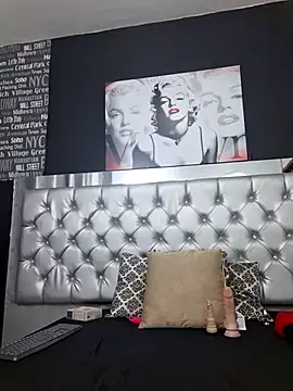  nicolehotshemale online show from 03-14-25, 09:54