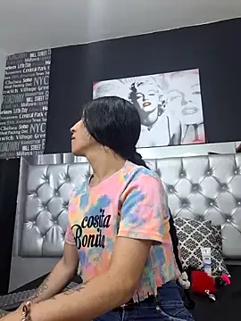  nicolehotshemale online show from 03-18-25, 09:32