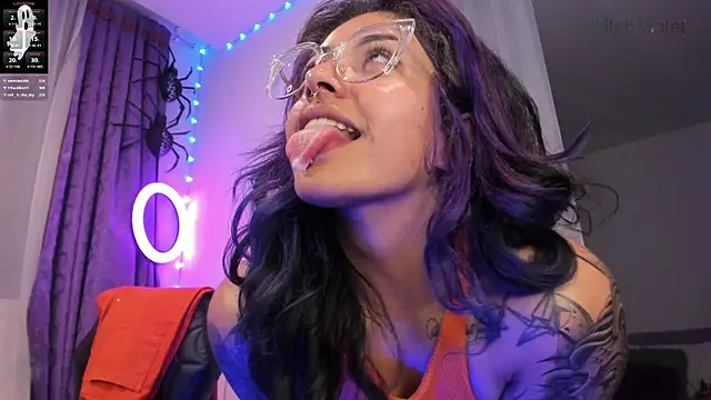 witchviolet online show from 12-05-24, 03:15