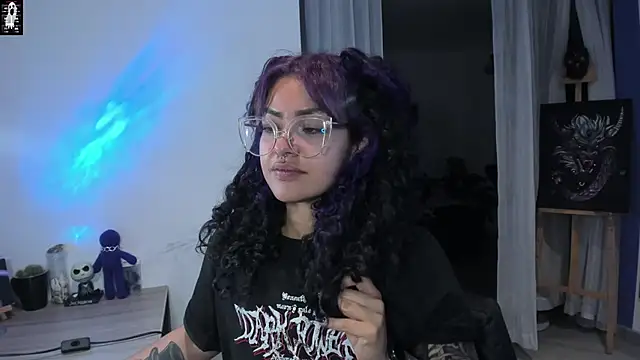 witchviolet online show from 02-21-25, 03:01