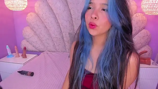 chloe watson  online show from 02-20-25, 02:18