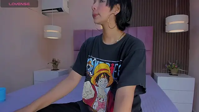 chloe watson  online show from 12-05-25, 01:31