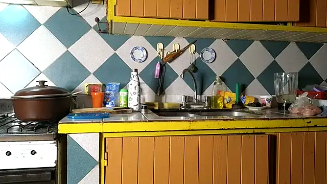 Jony Marta online show from 10-04-25, 04:54