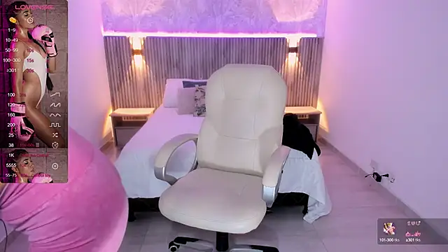 Antonella Grayy online show from 02-07-25, 11:01