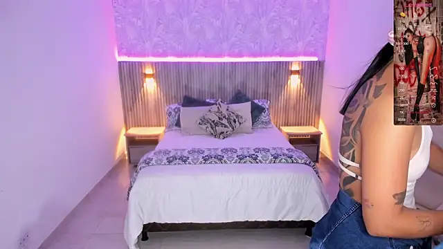 Antonella Grayy online show from 02-17-25, 11:02