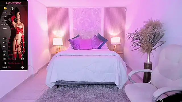 Antonella Grayy online show from 09-22-25, 11:01