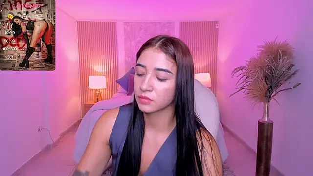 Antonella Grayy online show from 10-03-25, 11:07