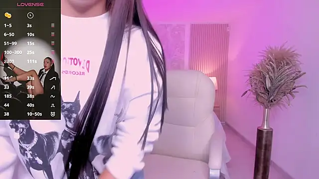 Antonella Grayy online show from 04-10-26, 11:04