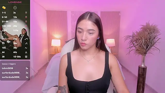 Antonella Grayy online show from 04-22-26, 11:12