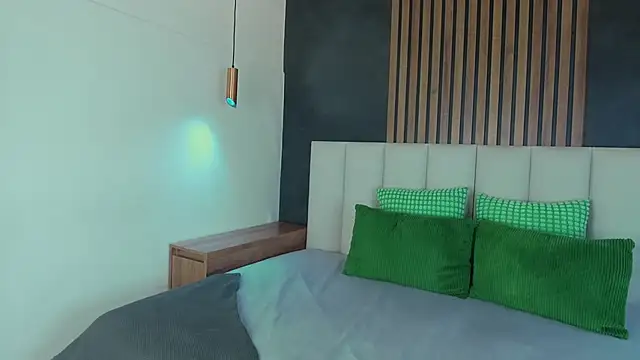 eva daemon online show from 01-19-26, 11:47