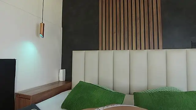 eva daemon online show from 02-17-26, 12:01