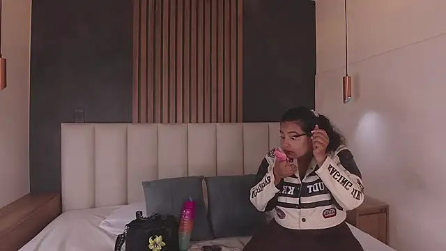 eva daemon online show from 03-10-26, 11:37