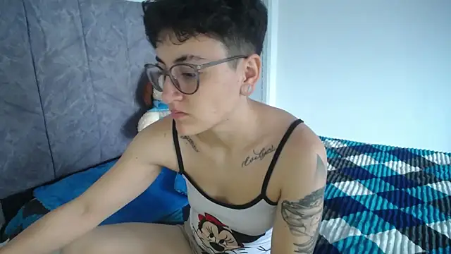 linda 33 online show from 03-31-26, 07:36