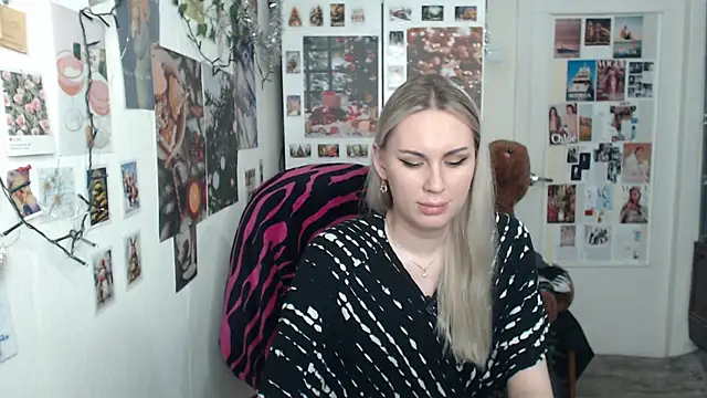 Snapshot of CapriScorpion chatting on 12-31-24, 12:25 CapriScorpion online show from 12-31-24, 12:25