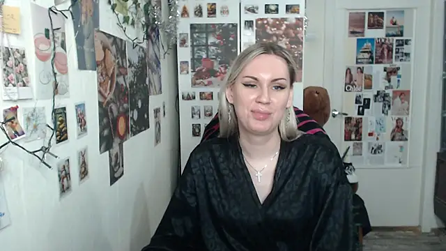 Snapshot of CapriScorpion chatting on 01-08-25, 06:20 CapriScorpion online show from 01-08-25, 06:20