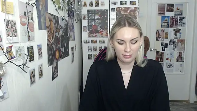 Snapshot of CapriScorpion chatting on 01-13-25, 01:39 CapriScorpion online show from 01-13-25, 01:39