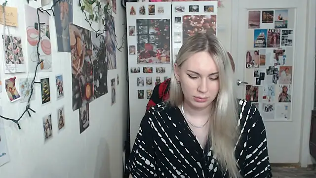 Snapshot of CapriScorpion chatting on 01-19-25, 02:49 CapriScorpion online show from 01-19-25, 02:49