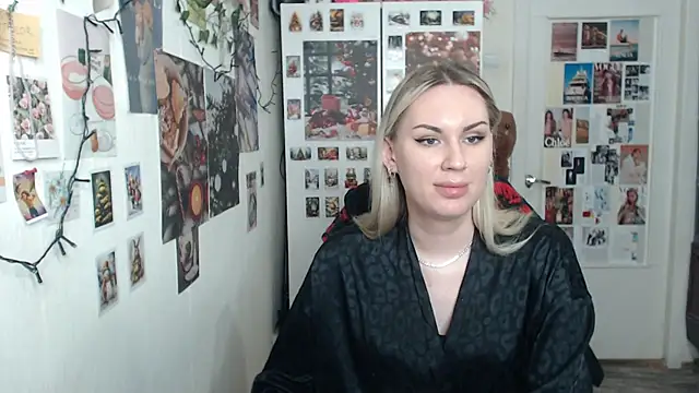 Snapshot of CapriScorpion chatting on 01-22-25, 02:35 CapriScorpion online show from 01-22-25, 02:35