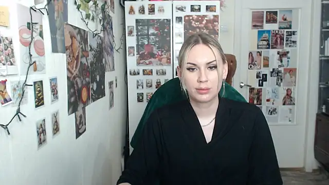 Snapshot of CapriScorpion chatting on 01-25-25, 01:08 CapriScorpion online show from 01-25-25, 01:08