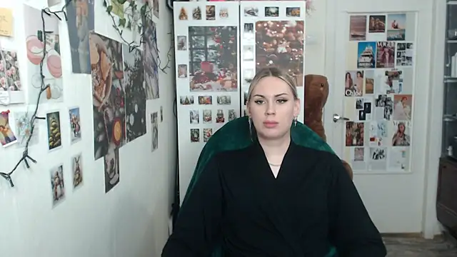 Snapshot of CapriScorpion chatting on 01-25-25, 04:46 CapriScorpion online show from 01-25-25, 04:46