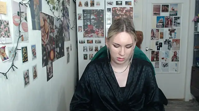 Snapshot of CapriScorpion chatting on 01-31-25, 02:39 CapriScorpion online show from 01-31-25, 02:39