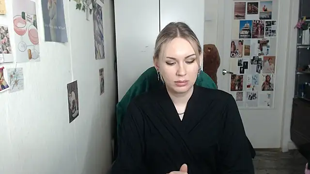 Snapshot of CapriScorpion chatting on 02-09-25, 02:18 CapriScorpion online show from 02-09-25, 02:18