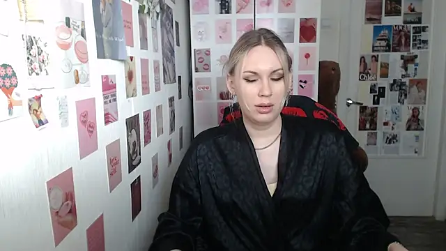 Snapshot of CapriScorpion chatting on 02-21-25, 01:00 CapriScorpion online show from 02-21-25, 01:00