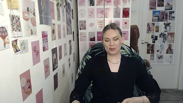 Snapshot of CapriScorpion chatting on 02-26-25, 05:07 CapriScorpion online show from 02-26-25, 05:07