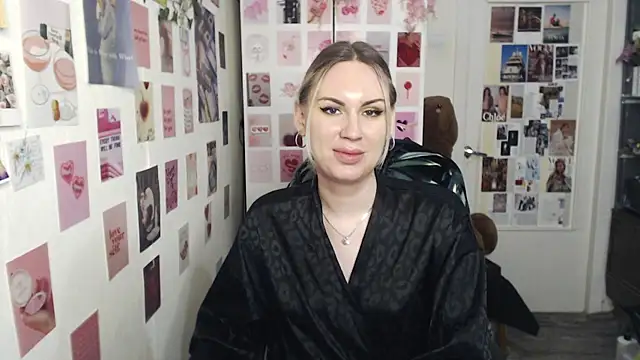 Snapshot of CapriScorpion chatting on 03-18-25, 03:31 CapriScorpion online show from 03-18-25, 03:31