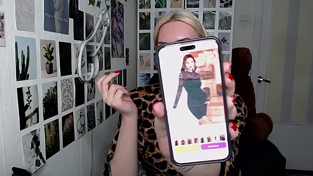 Snapshot of CapriScorpion chatting on 10-28-25, 01:58 CapriScorpion online show from 10-28-25, 01:58