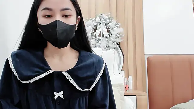 Snapshot of Lita-Julia chatting on 01-13-25, 03:12 Lita-Julia online show from 01-13-25, 03:12