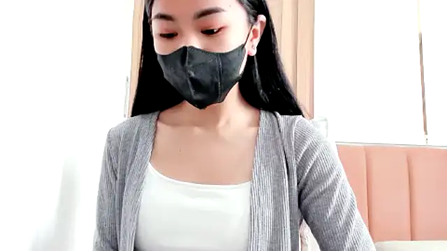 Snapshot of Lita-Julia chatting on 02-04-25, 04:59 Lita-Julia online show from 02-04-25, 04:59