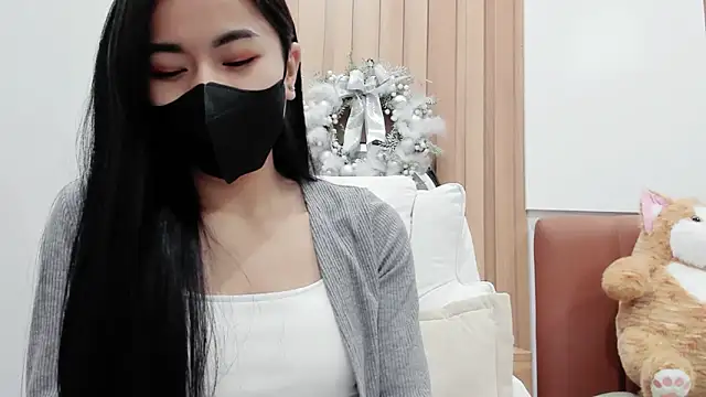 Snapshot of Lita-Julia chatting on 02-17-25, 11:31 Lita-Julia online show from 02-17-25, 11:31