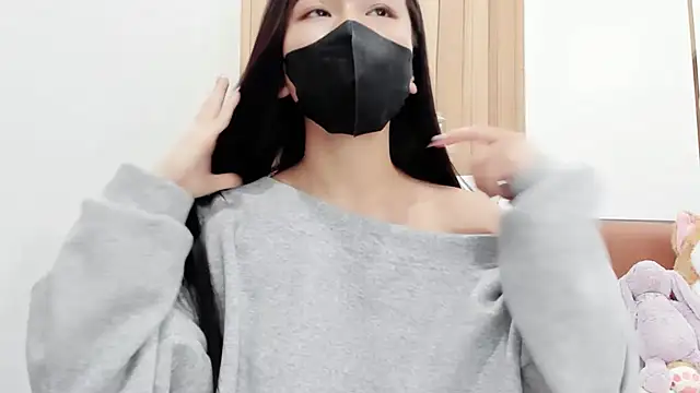 Snapshot of Lita-Julia chatting on 03-15-25, 04:43 Lita-Julia online show from 03-15-25, 04:43