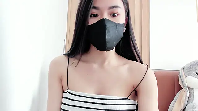 Snapshot of Lita-Julia chatting on 03-21-25, 03:44 Lita-Julia online show from 03-21-25, 03:44