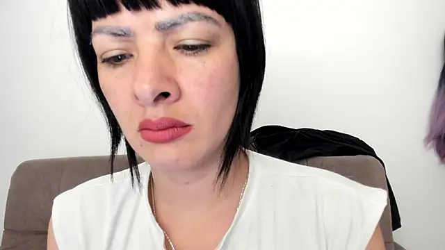 queen fetish online show from 01-22-25, 09:57