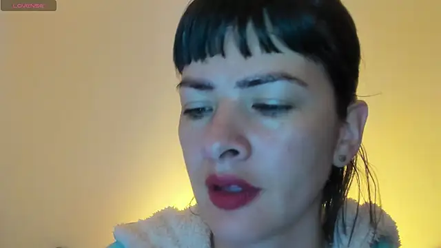 queen fetish online show from 11-20-25, 10:48